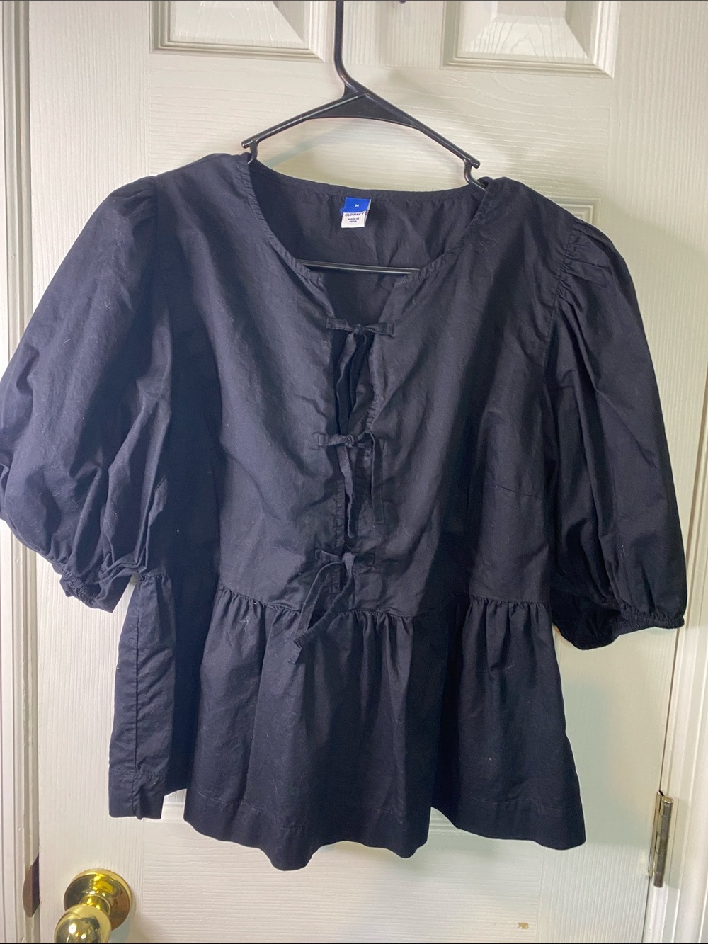 Old Navy Black Peasant Tunic with Front Ties Size Medium.